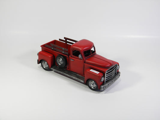 Classic Red Pickup Truck – Handcrafted Vintage Metal Model