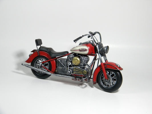 Red Chopper-Style Motorcycle – Retro Metal Decor