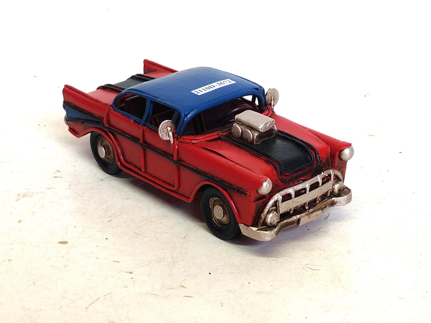 Vintage Metal Classic Sedan Red & Silver