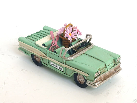 Vintage Mint Convertible with Decoration