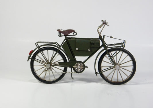 Vintage Green Bicycle – Handcrafted Metal Bike Ornament